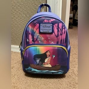 Loungefly Pocahontas minibackpack